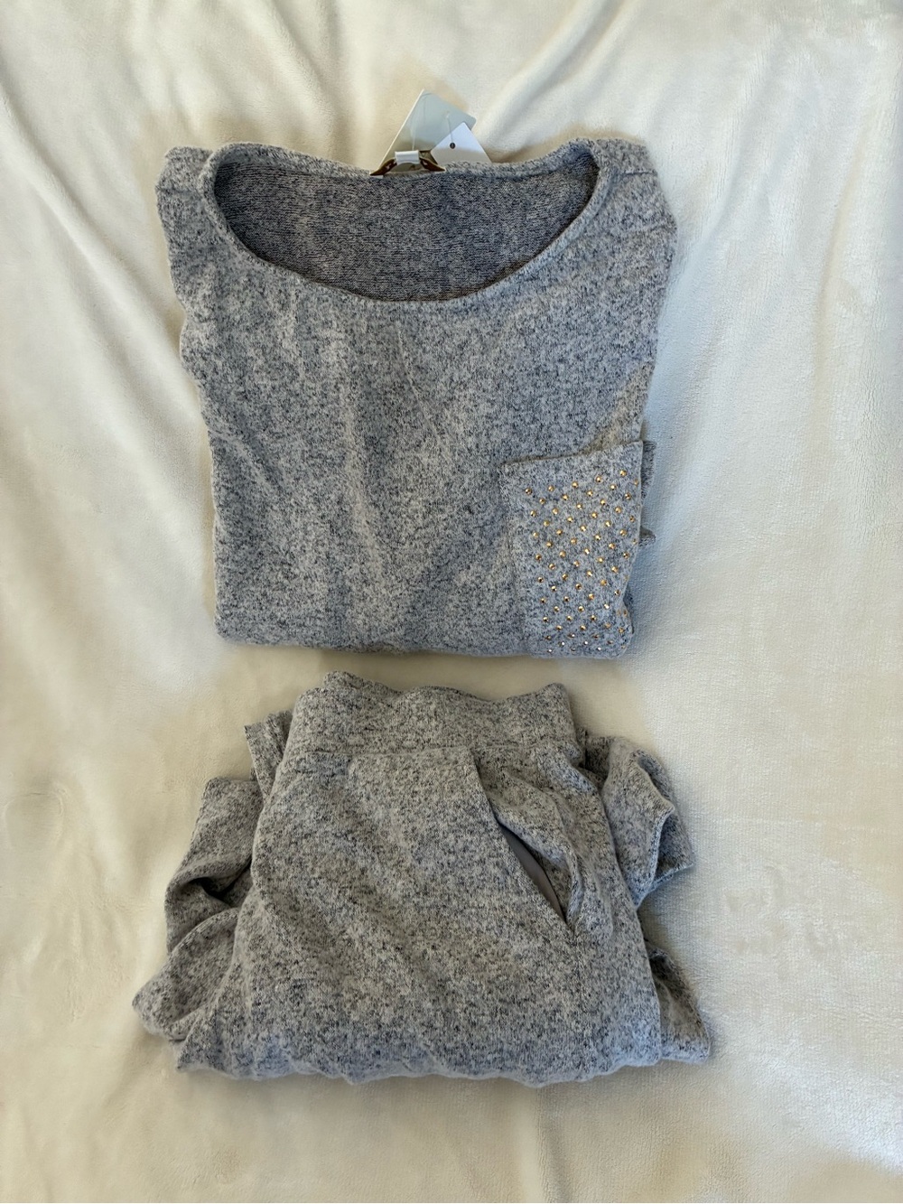 Women's Gray loungewear set
